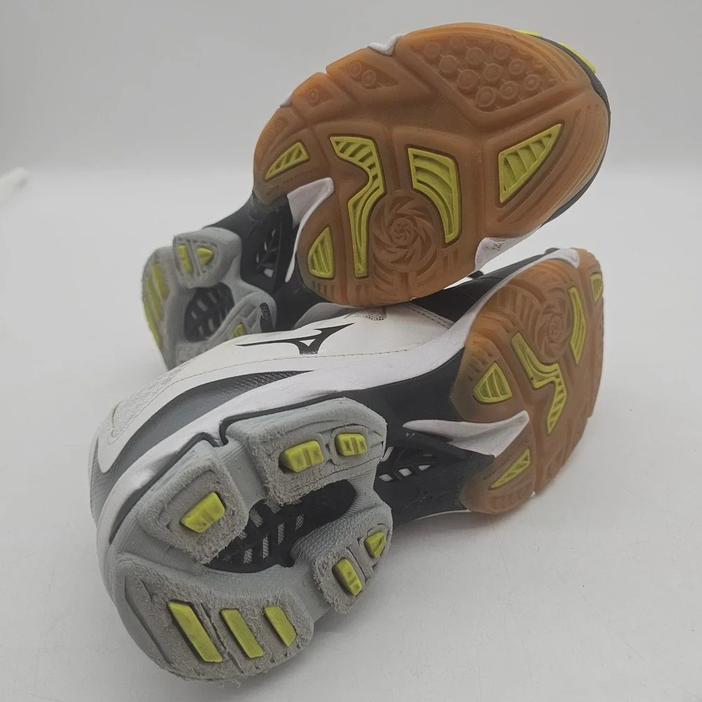 Mizuno Wave Lightning Z3 Volleyball Shoes SZ 7.5